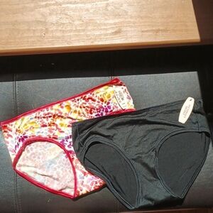 Size L Victoria Secret panties